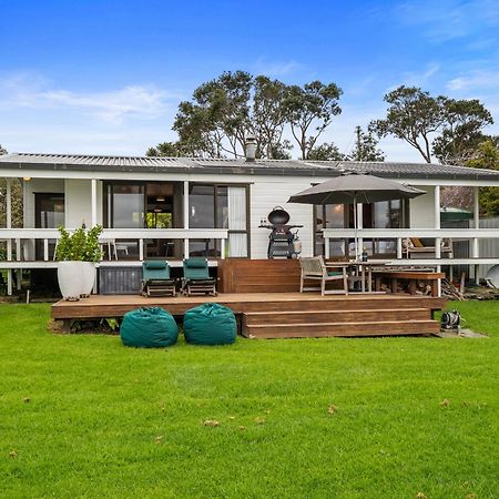 Peaceful Picnic Bay - Surfdale Holiday Home Экстерьер фото