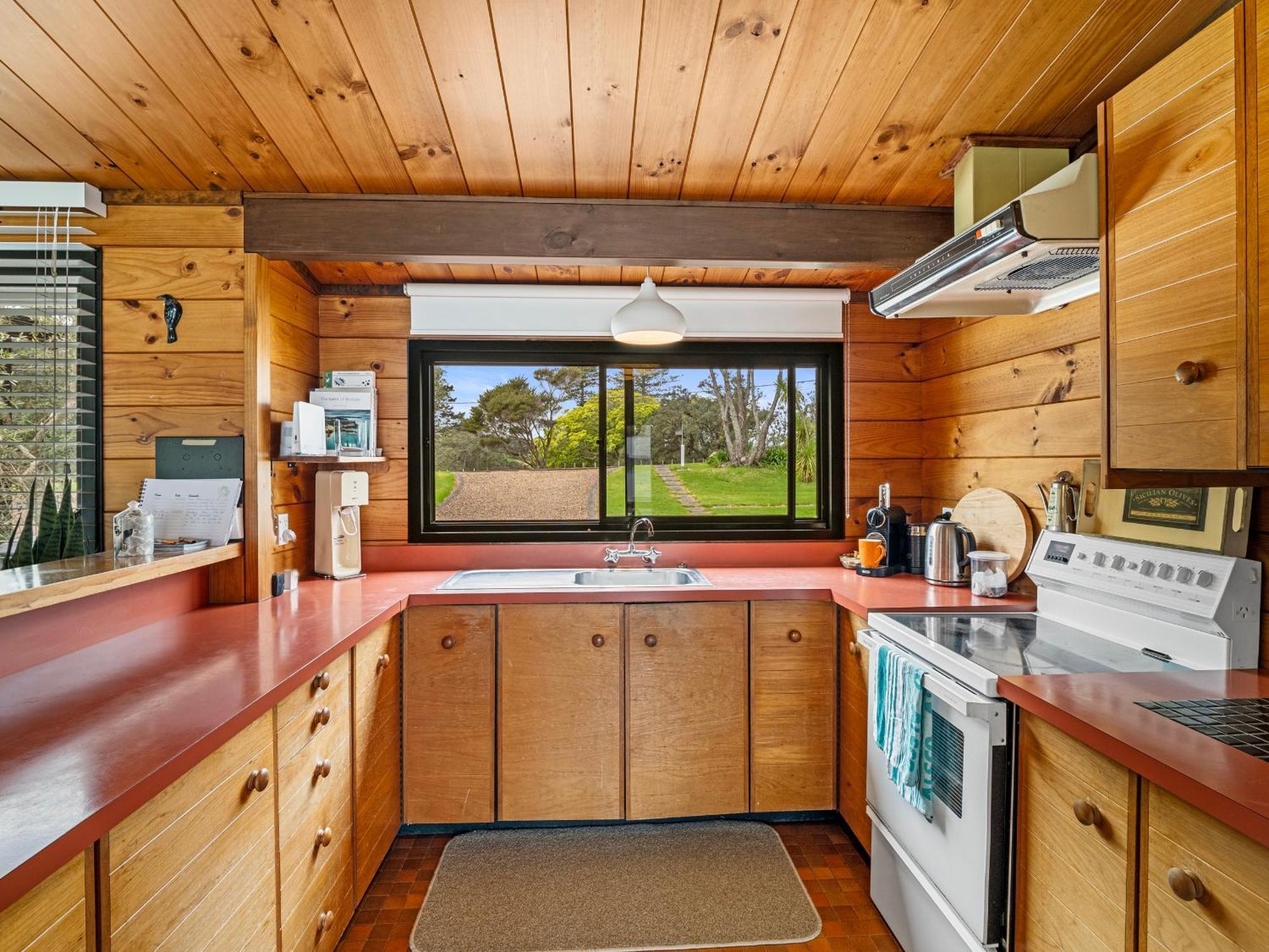 Peaceful Picnic Bay - Surfdale Holiday Home Экстерьер фото